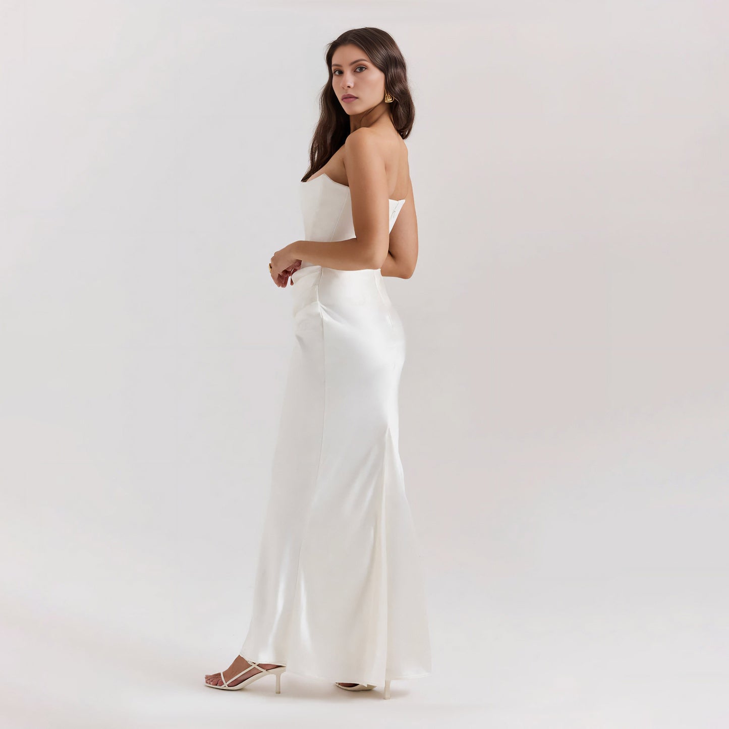 STRAPLESS LACE UP MAXI DRESS