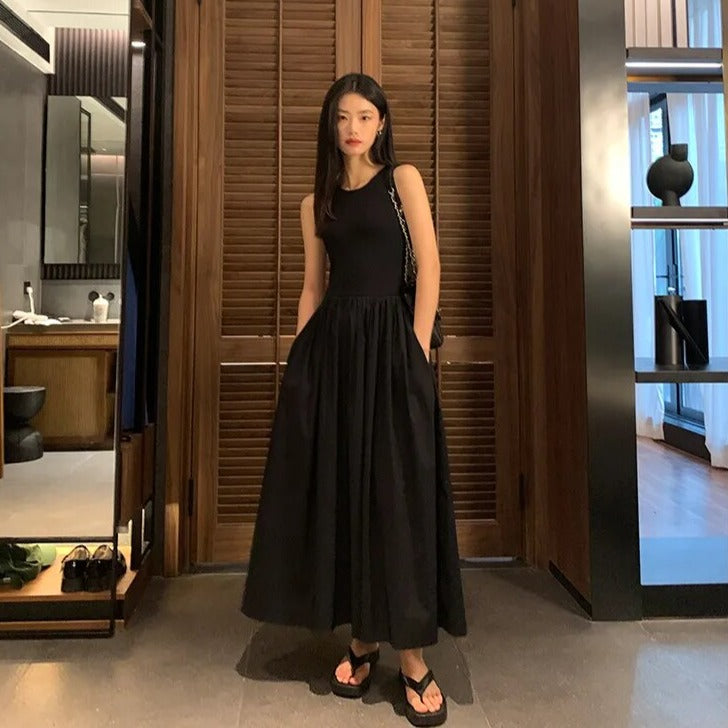 ALEXA SLEEVELESS PUFF DRESS