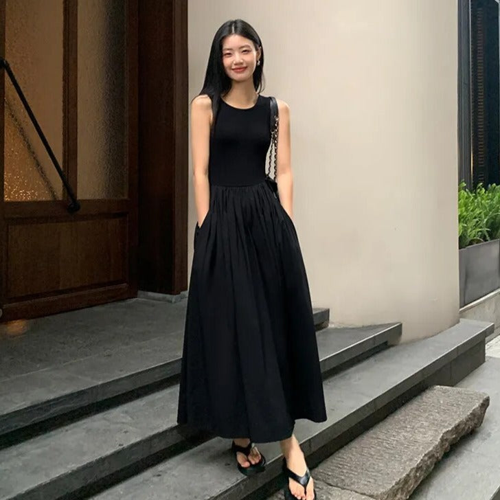 ALEXA SLEEVELESS PUFF DRESS