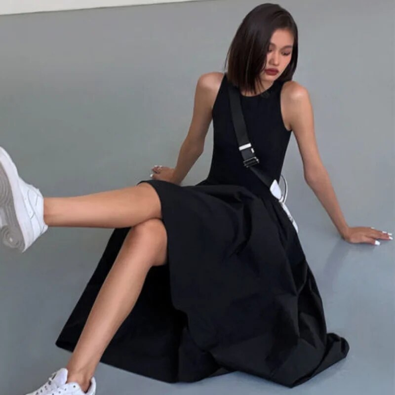 ALEXA SLEEVELESS PUFF DRESS