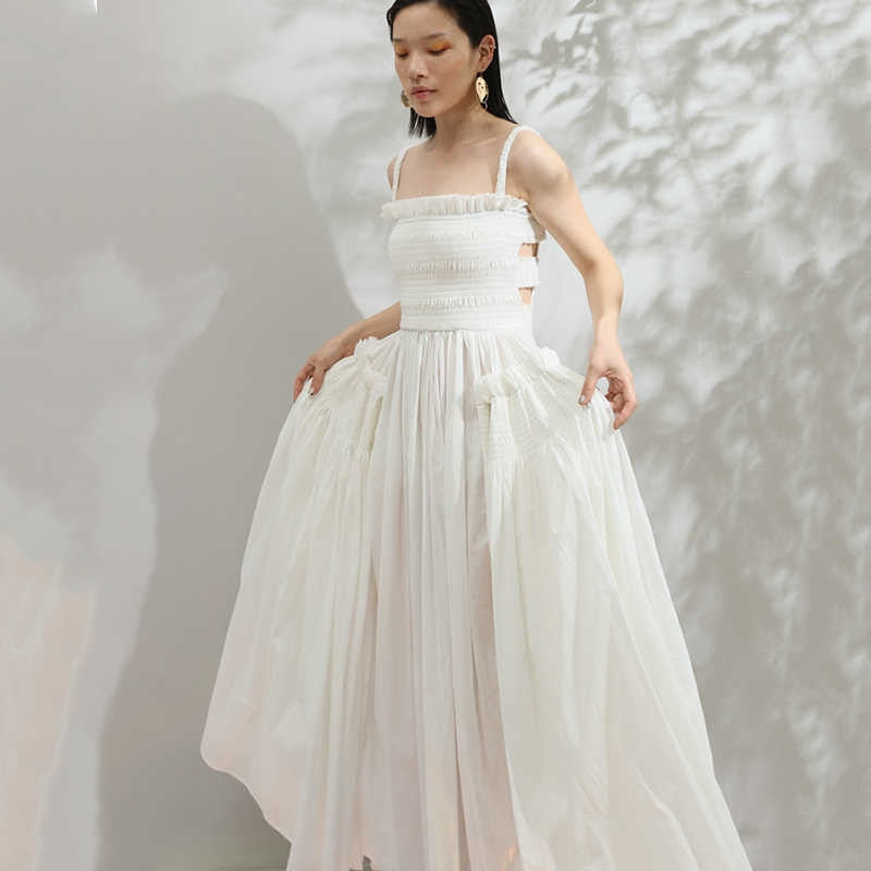 ADA PUFF BACKLESS MAXI DRESS