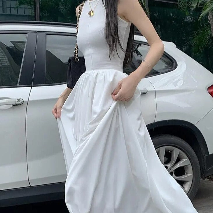 ALEXA SLEEVELESS PUFF DRESS