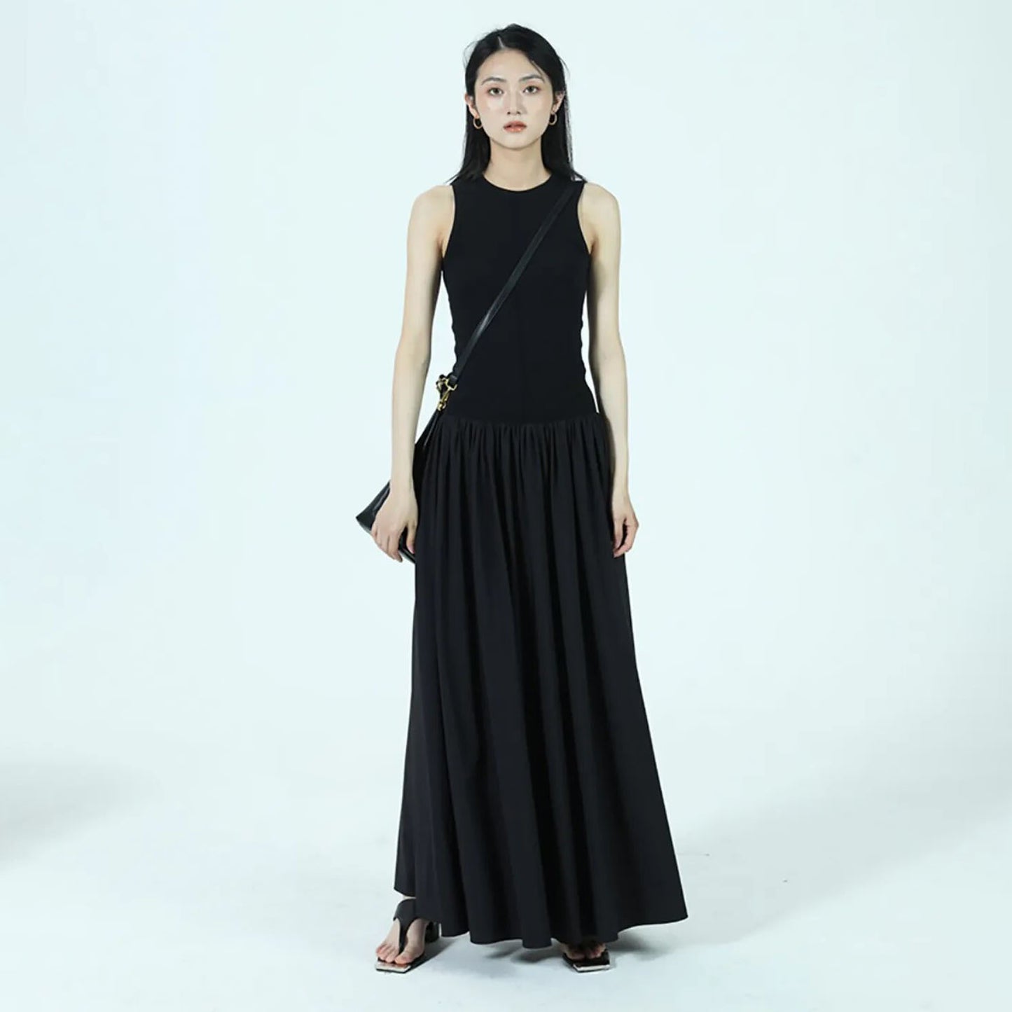 ALEXA SLEEVELESS PUFF DRESS
