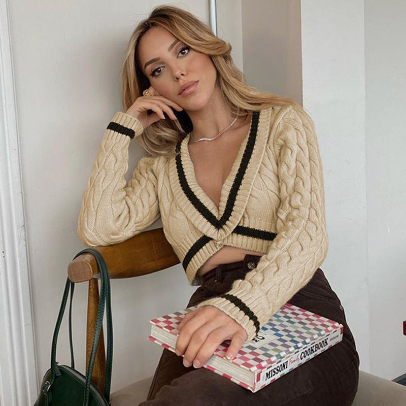 KAYLANI V NECK KNIT SHORT SWEATER