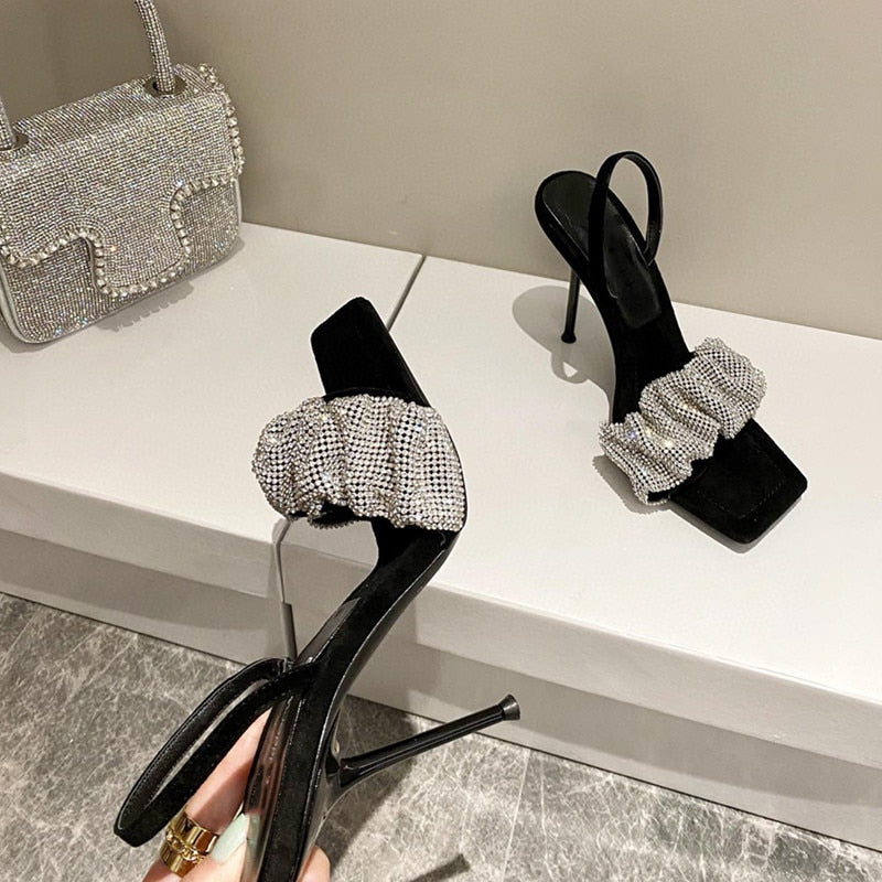 MACY MEDIUM-HIGH HEEL SANDALS