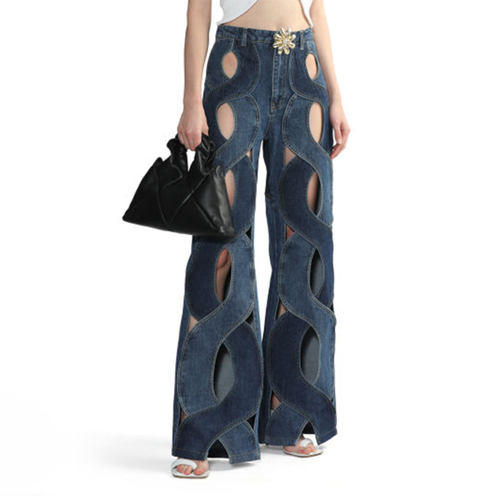 LARA CRISS CROSS HOLLOW OUT FLARED JEANS