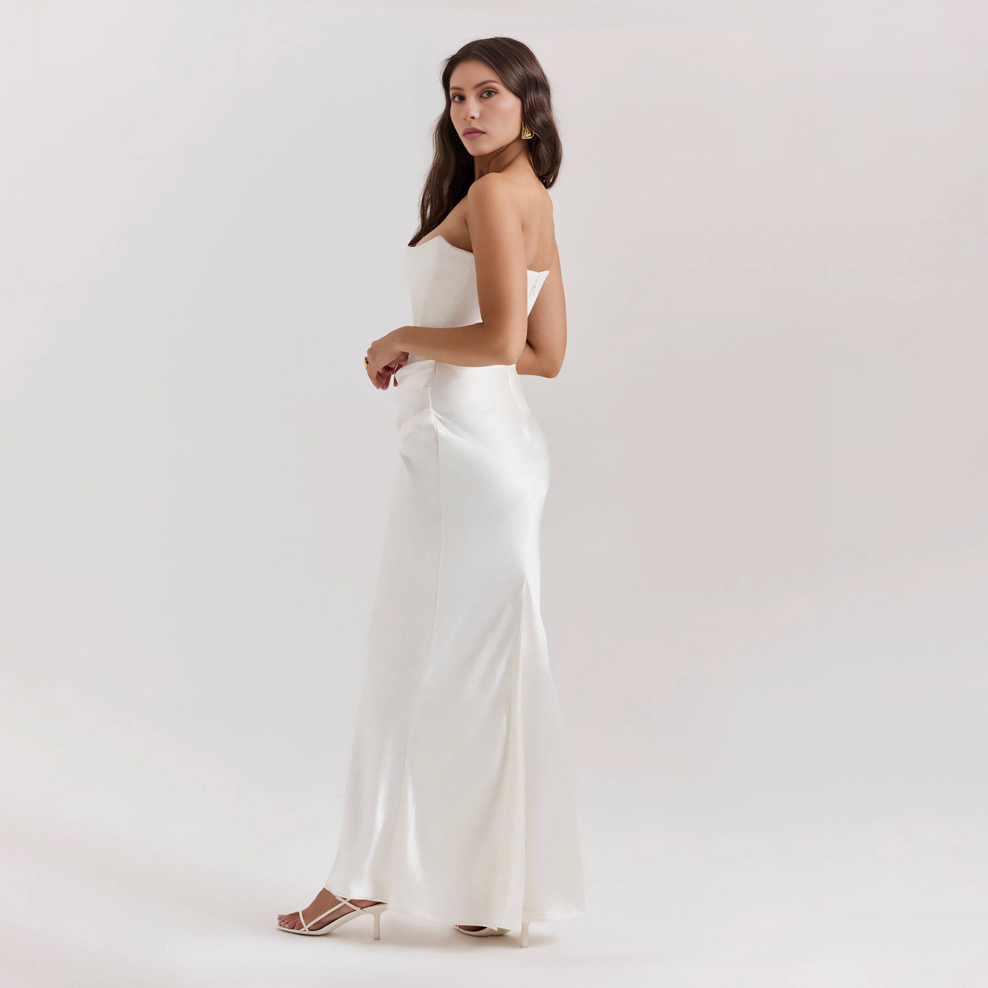 STRAPLESS LACE UP MAXI DRESS