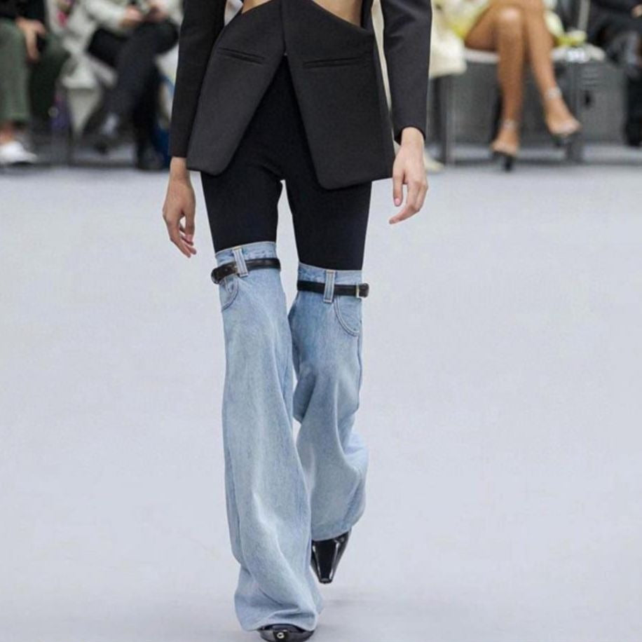 MAKENZIE KNEES WAIST FLARED DENIM PANTS