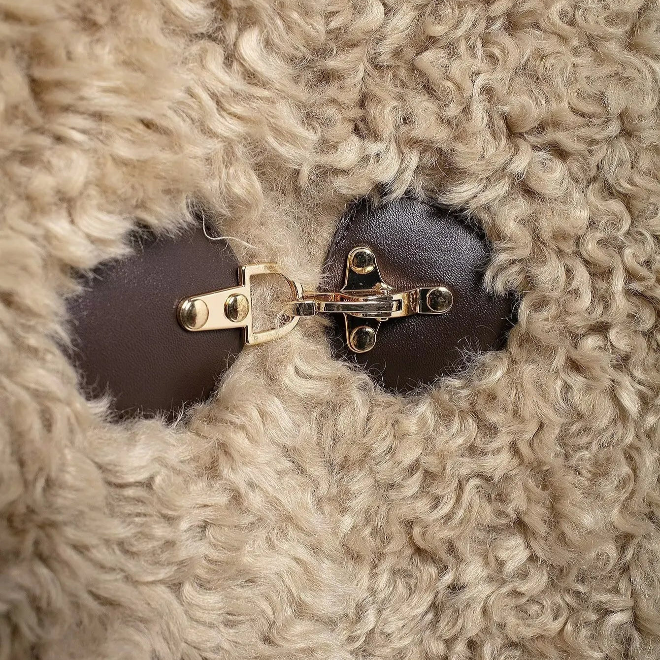 TEDDY COAT TURN-DOWN COLLAR