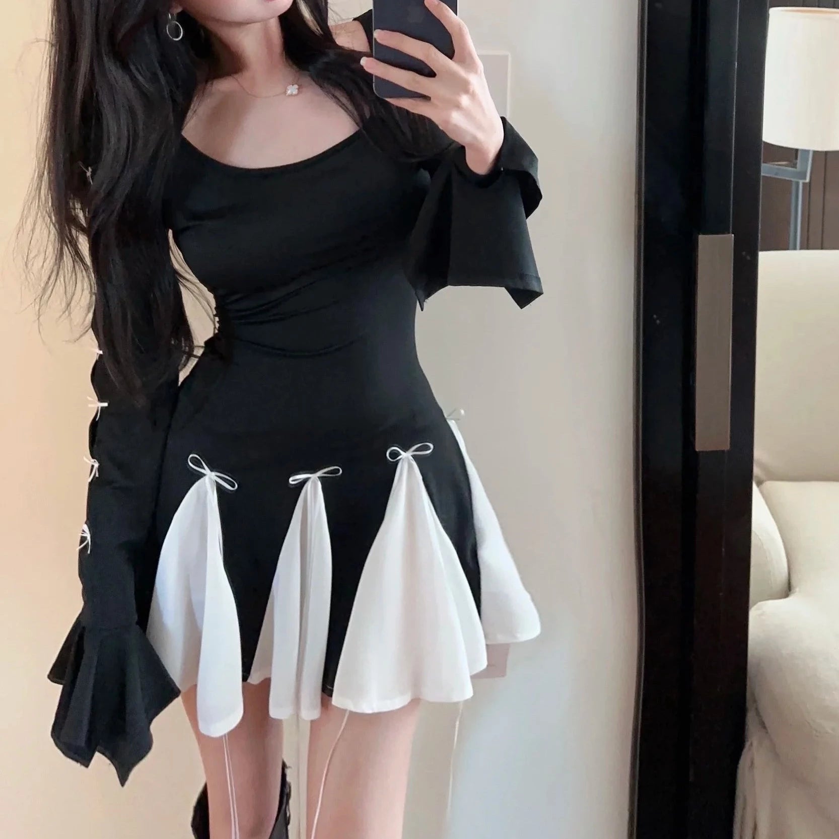NELL RUCHED LONG SLEEVE MINI DRESS