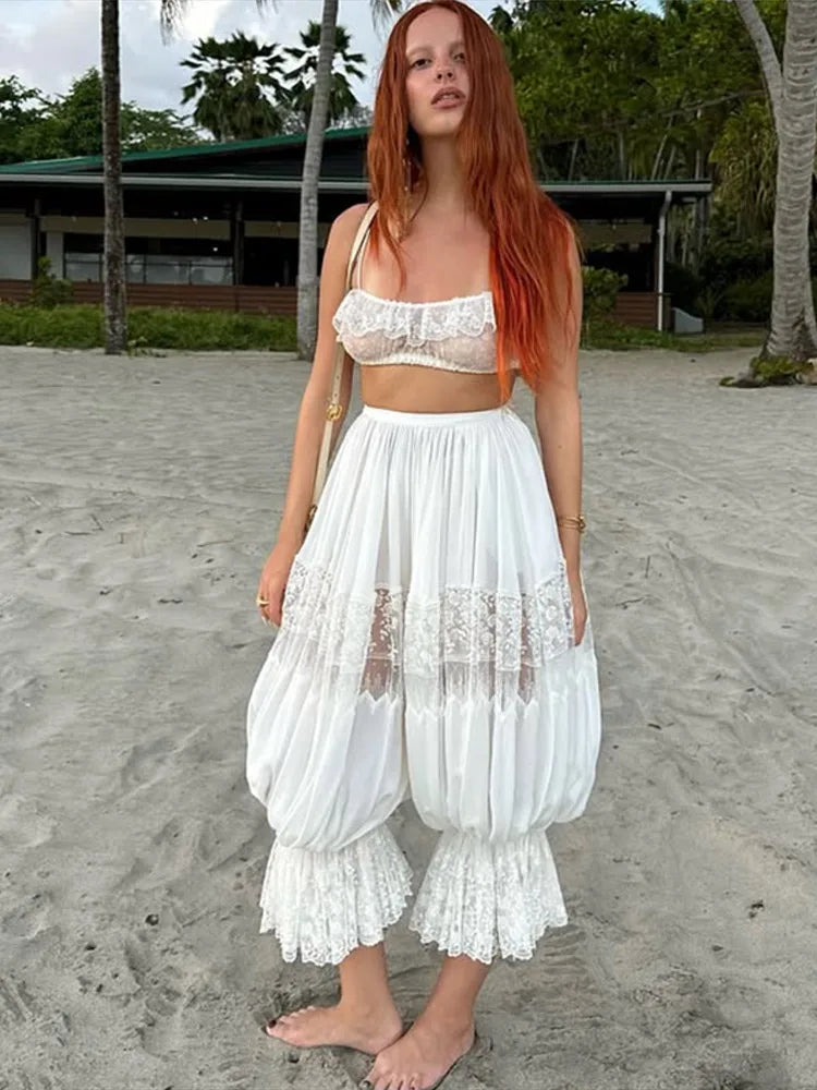 Summer holiday capri pants in loose boho style with lace hem