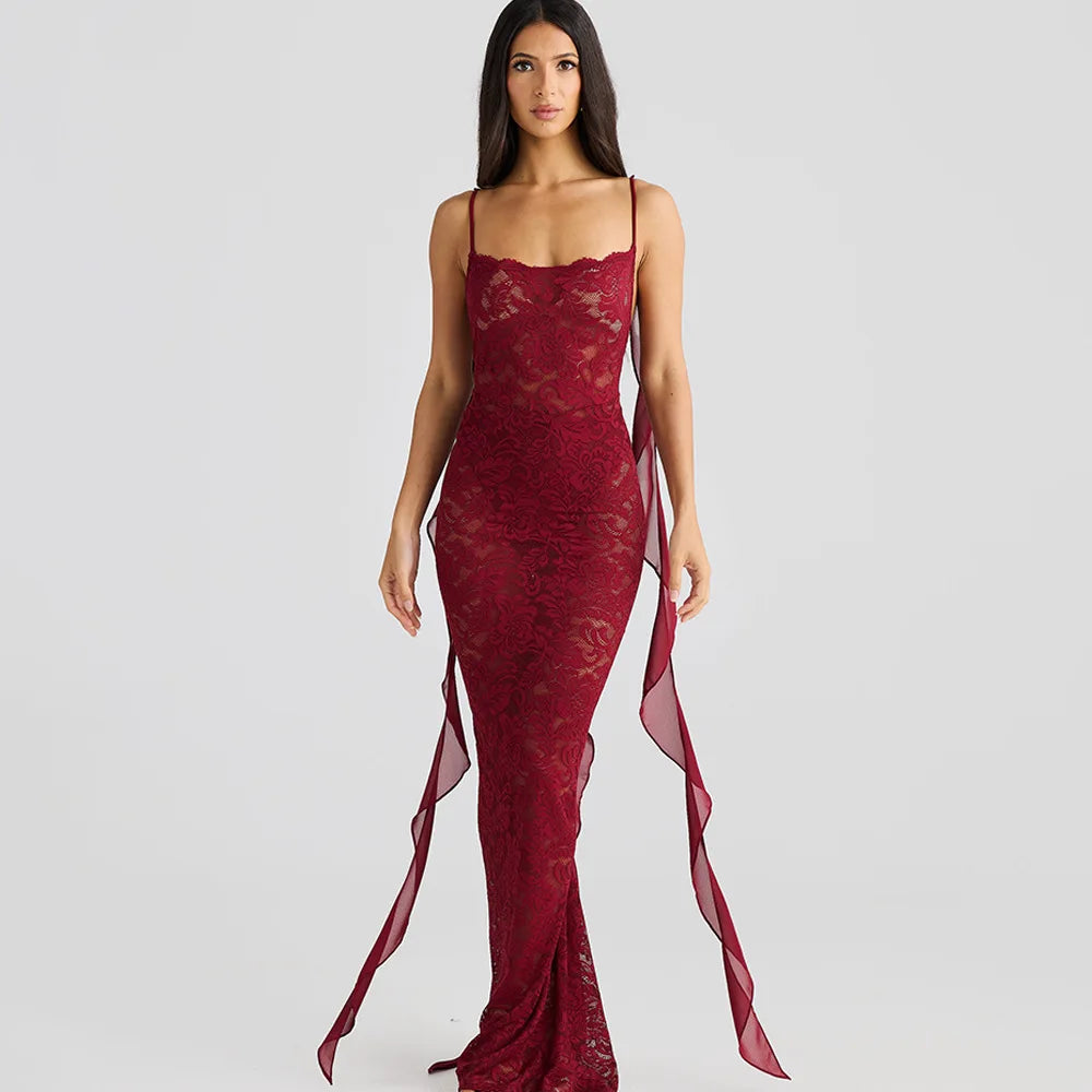 LACE BACKLESS TRAILING MAXI DRESS