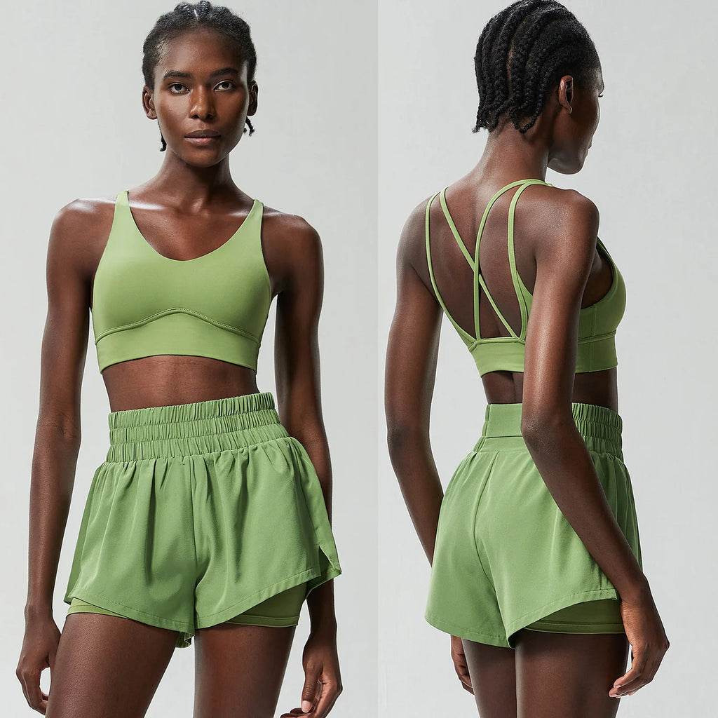 Women’s Quick-Dry Running Set – Sports Bra & High-Waist Shorts