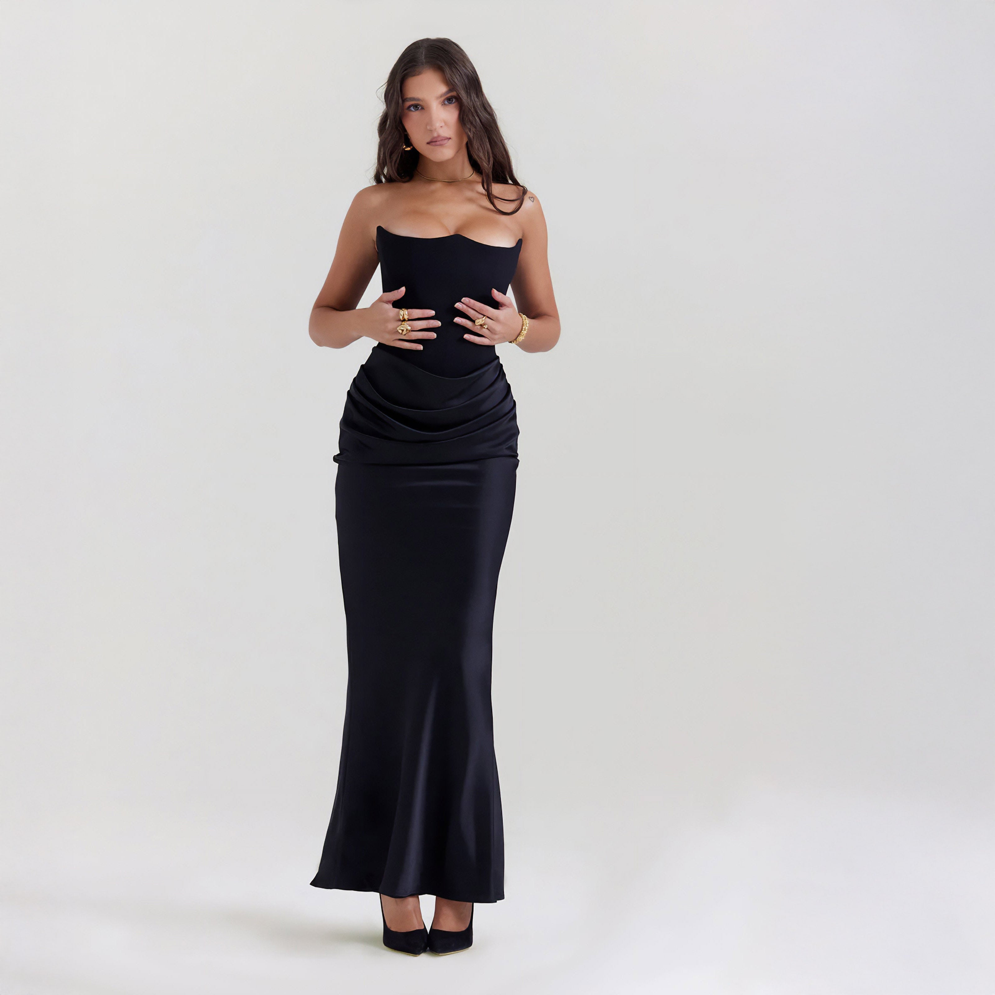 STRAPLESS LACE UP MAXI DRESS