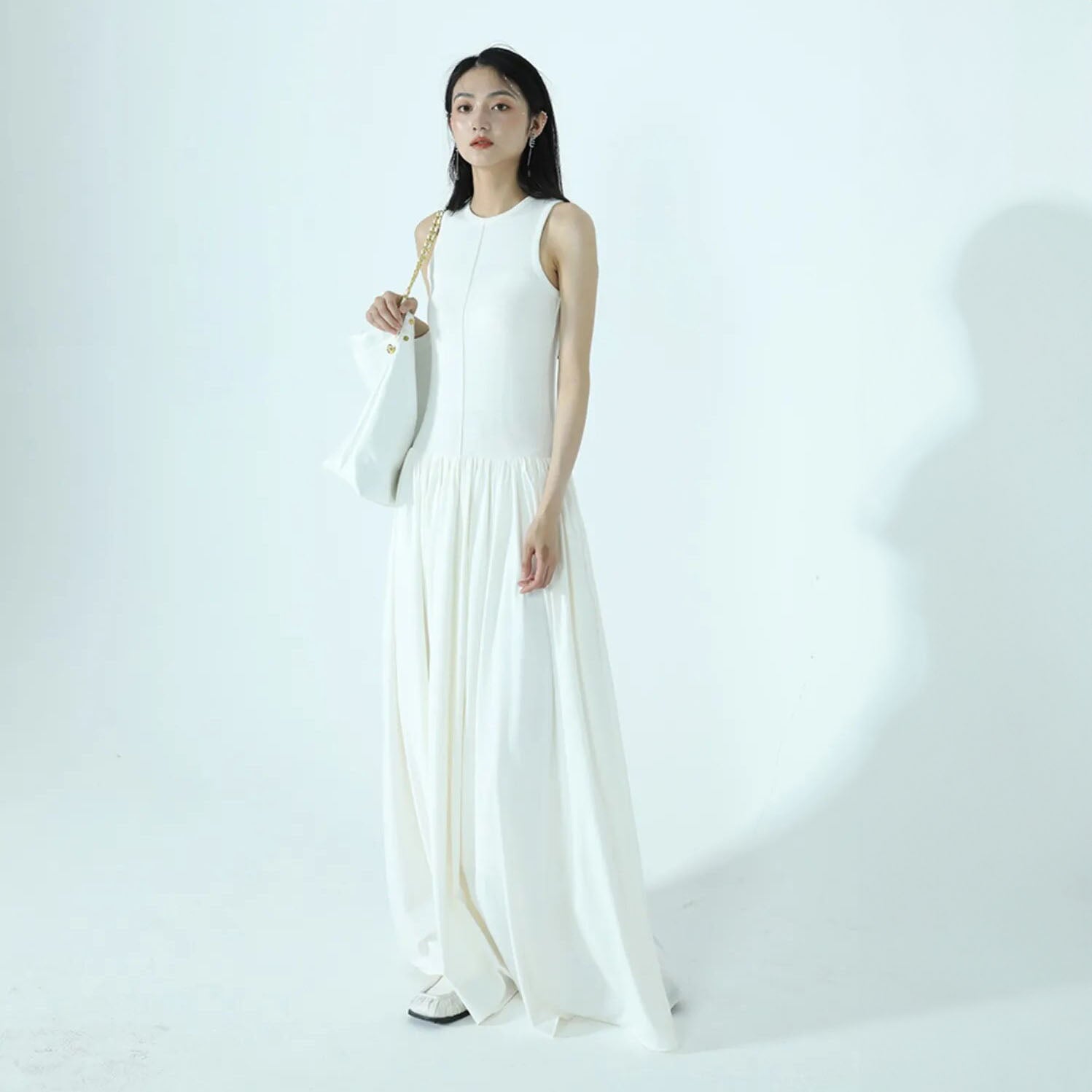 ALEXA SLEEVELESS PUFF DRESS