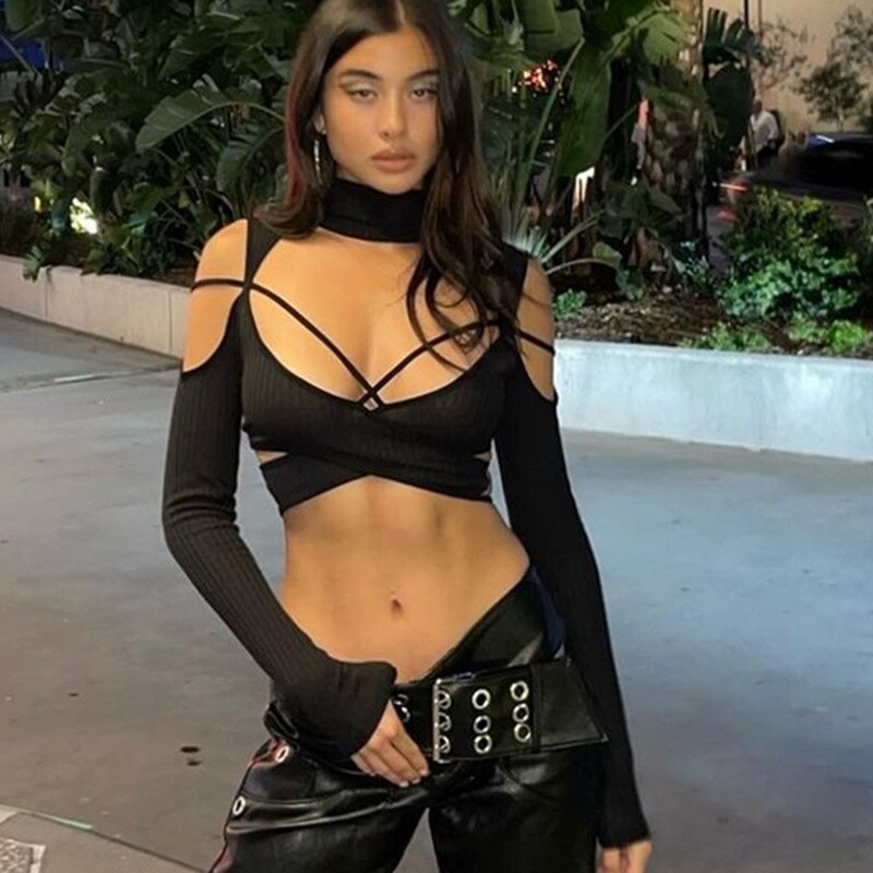 SCETTE CUT OUT LACE UP TOP