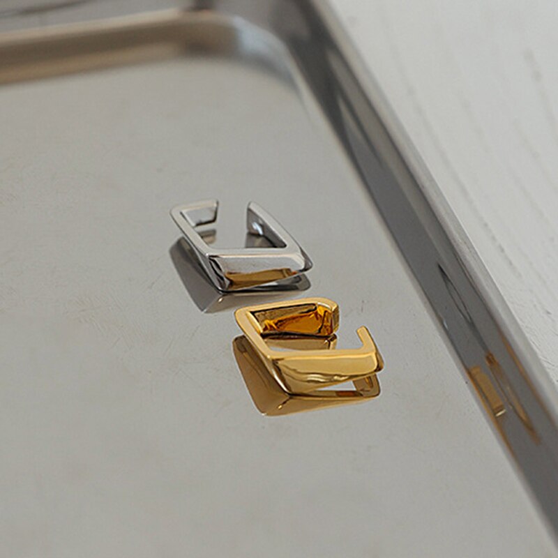 GEOMETRIC CLIP EARRINGS