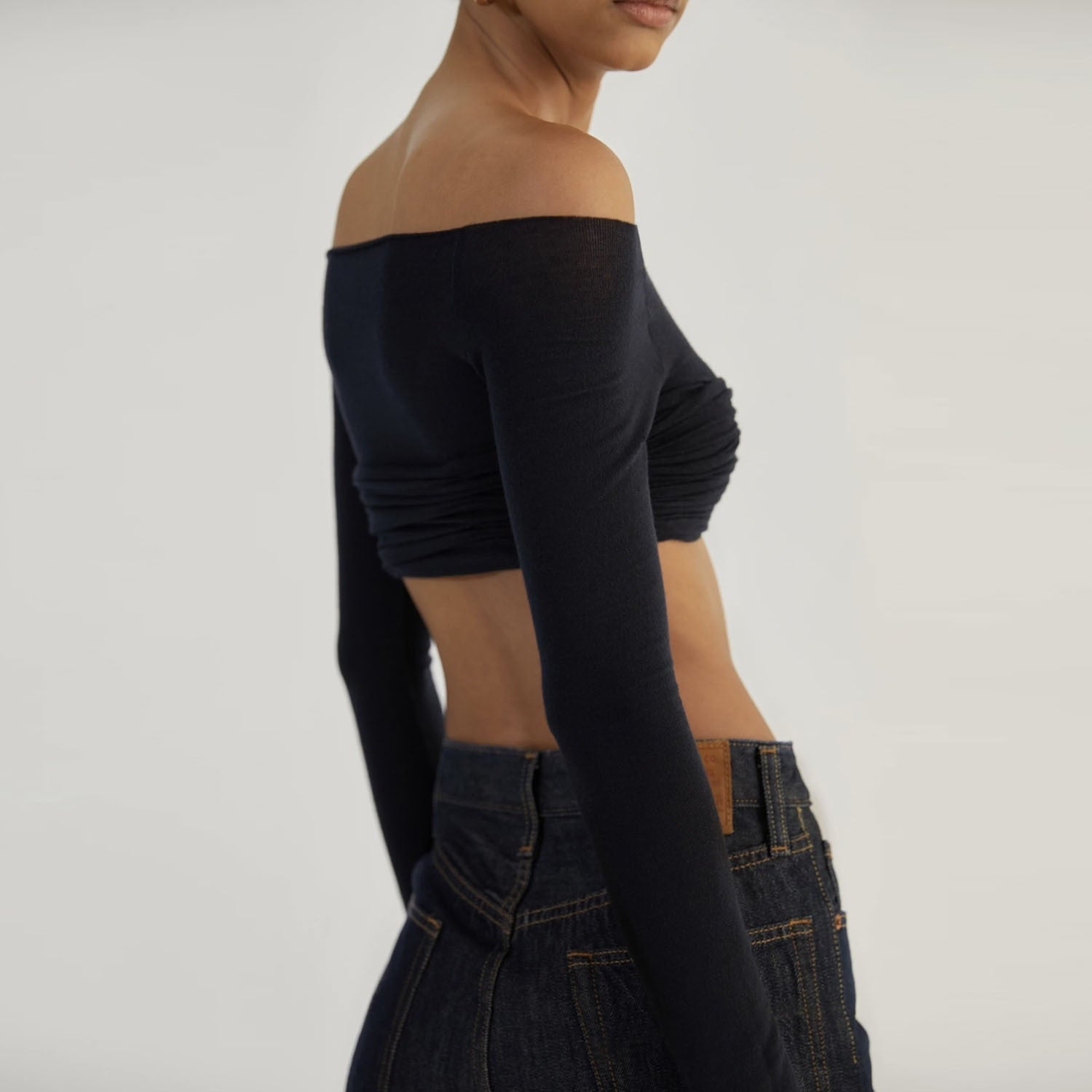 CHELSIE MESH LONG SLEEVE CROP TOP
