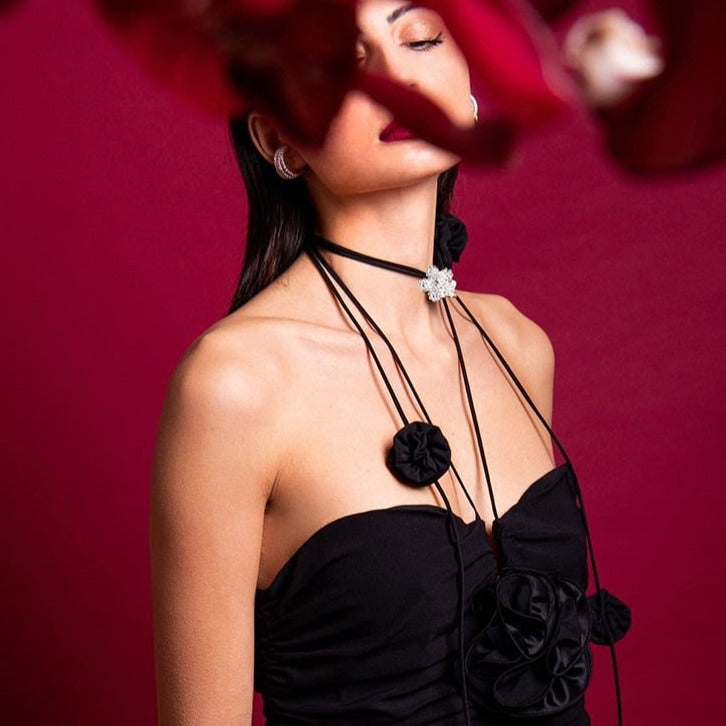 MARLYN HALTER TOP DECORATED with FLOWERS