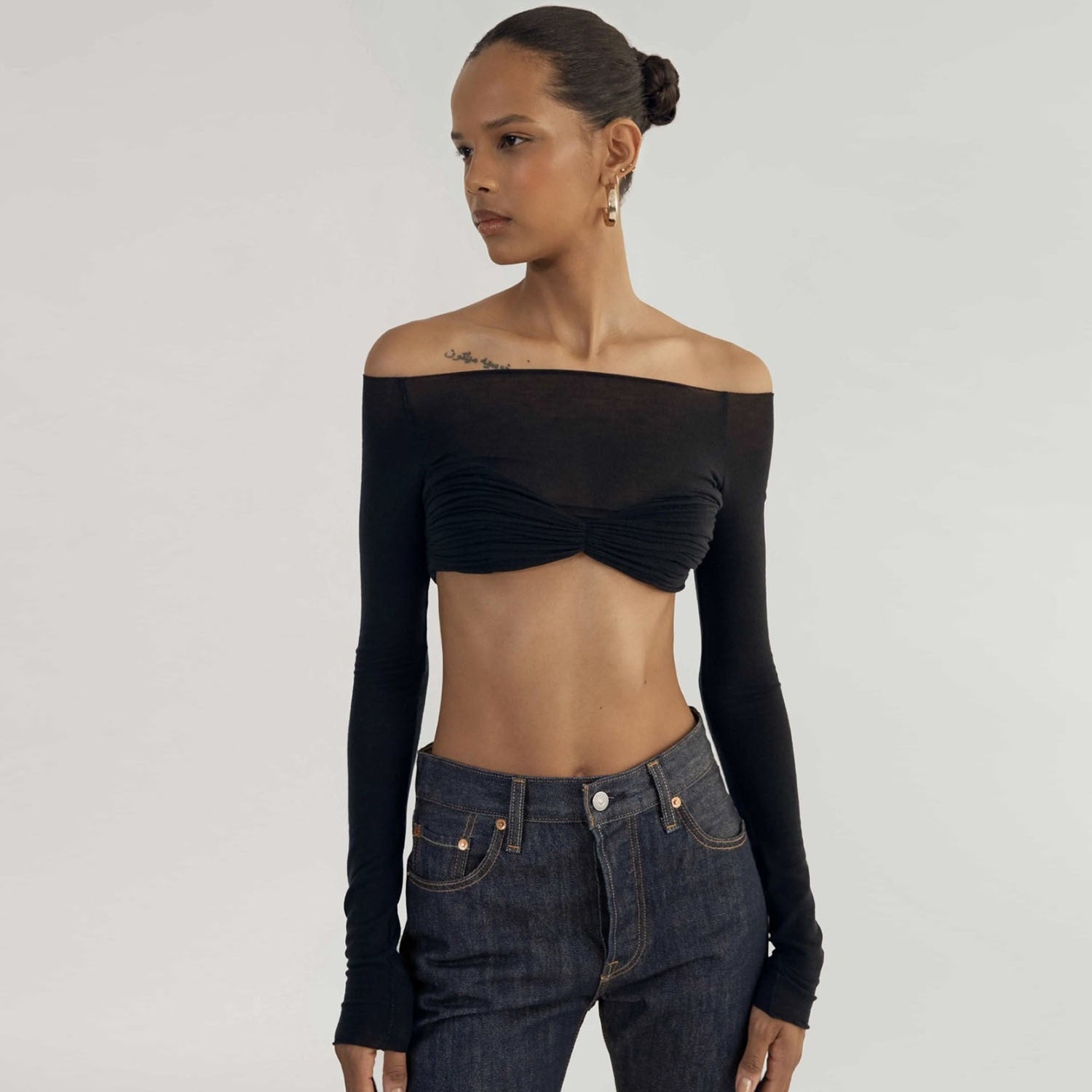 CHELSIE MESH LONG SLEEVE CROP TOP