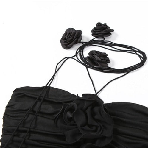 MARLYN HALTER TOP DECORATED with FLOWERS