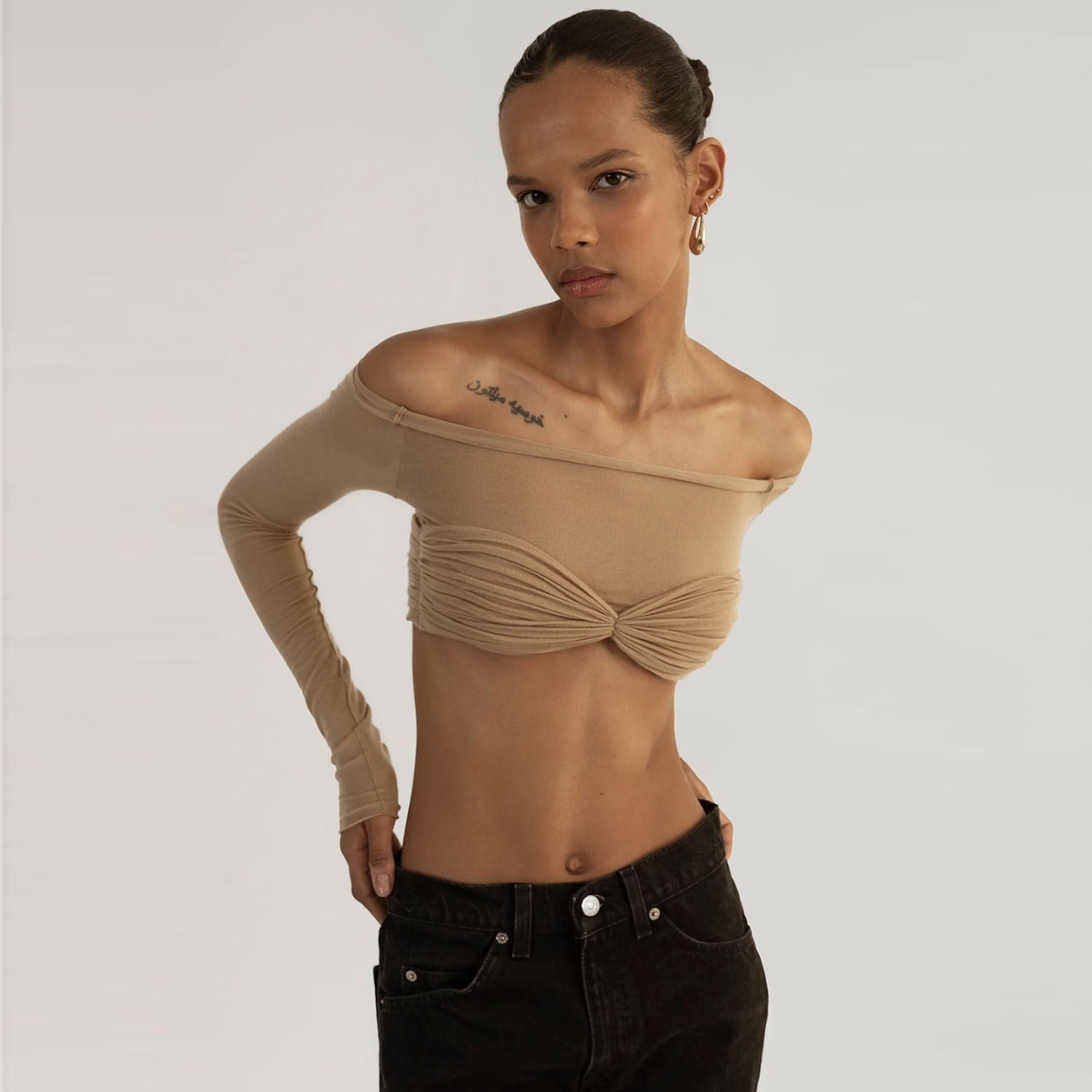CHELSIE MESH LONG SLEEVE CROP TOP