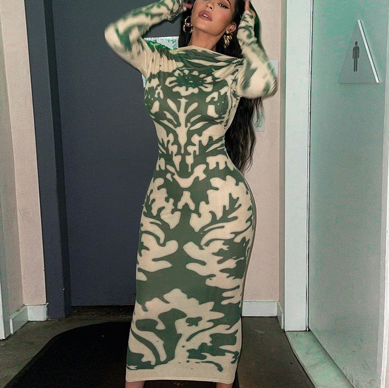 KYLIE LONG SLEEVE BACKLESS DRESS